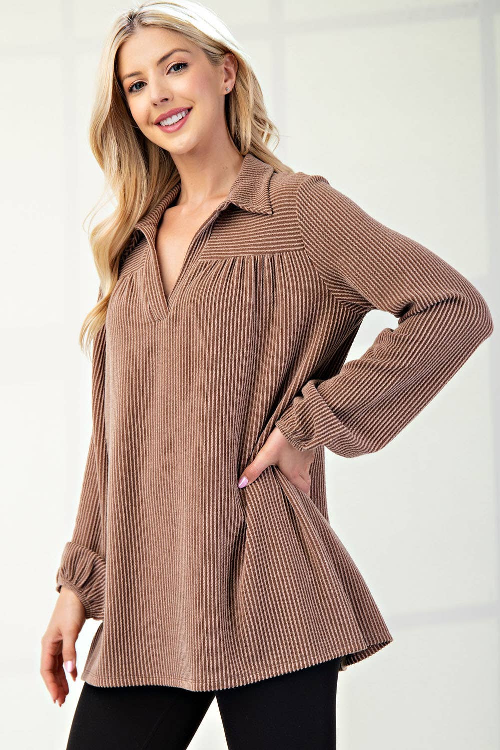WOMEN'S PLUS SIZE CLASSIC V-NECK  RIB LONG SLEEVE TOP : Green / 1XL