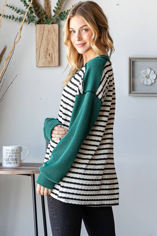 ET7710-10 STRIPE AND SOLID URBAN RIBBED CONTRAST TOP: HUNTER GREEN / 2-2-2 (1X-2X-3X)