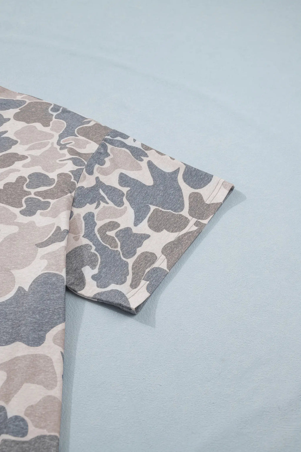 Retro Camouflage Print Plus Size T Shirt: Multicolour / XL