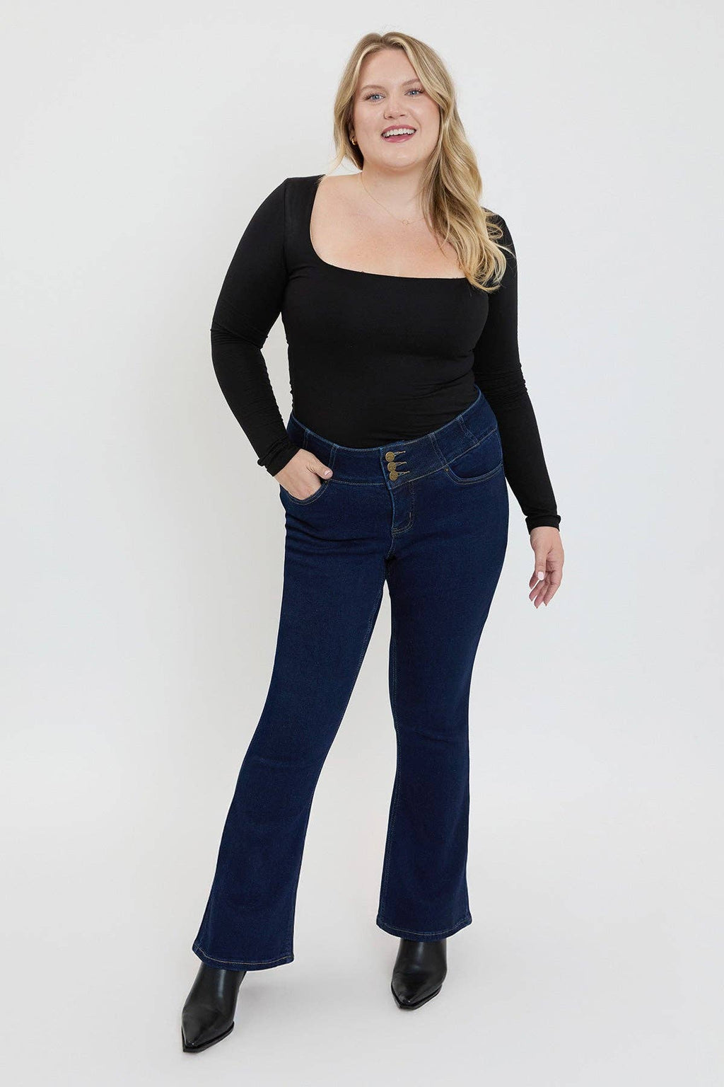 Missy Plus Mid Rise 3-Button Bootcut Jeans-XP057960: S37 / 18W