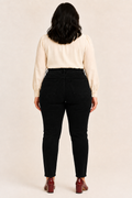 YMI Wanna Betta Booty Capri Jeans