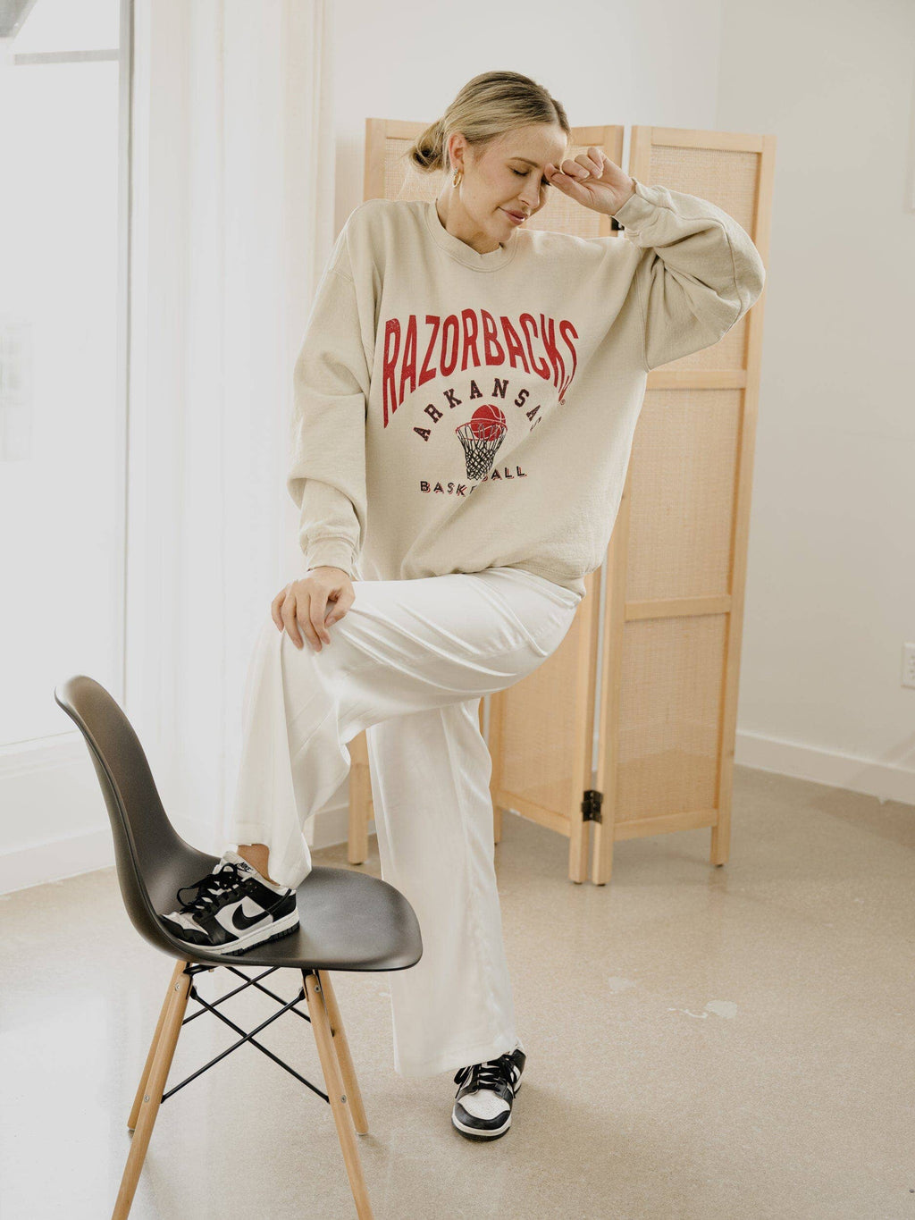 Arkansas Razorbacks Basketball Athletic Thrifted Sweatshirt: 2XL